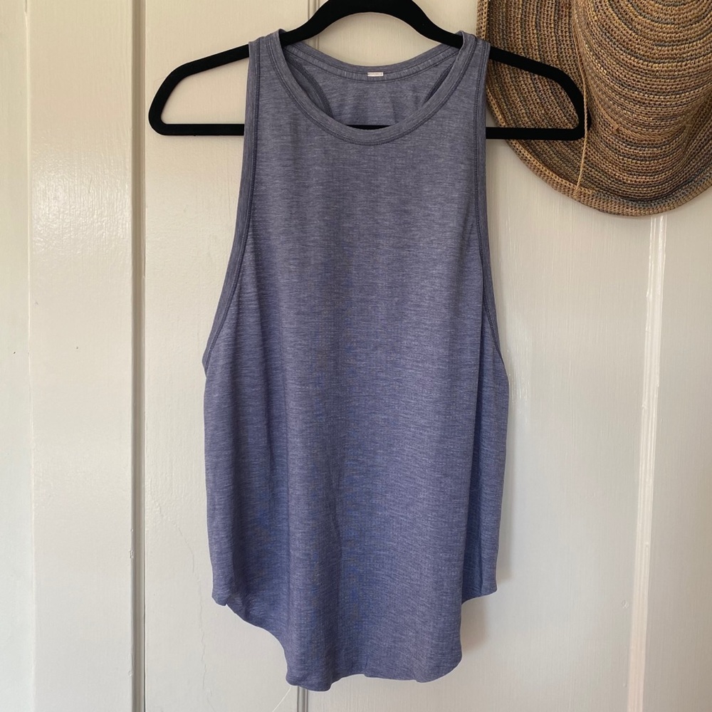 Lululemon tank top